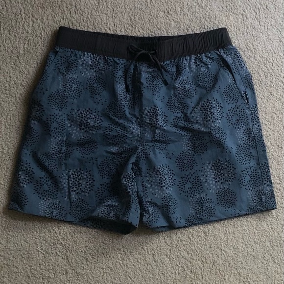 Premium Xpression Shorts - Picture 2 of 6